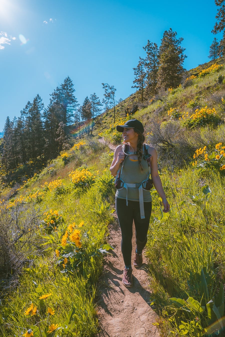 What to Wear Hiking: Clothing for Men and Women - Cool of the Wild