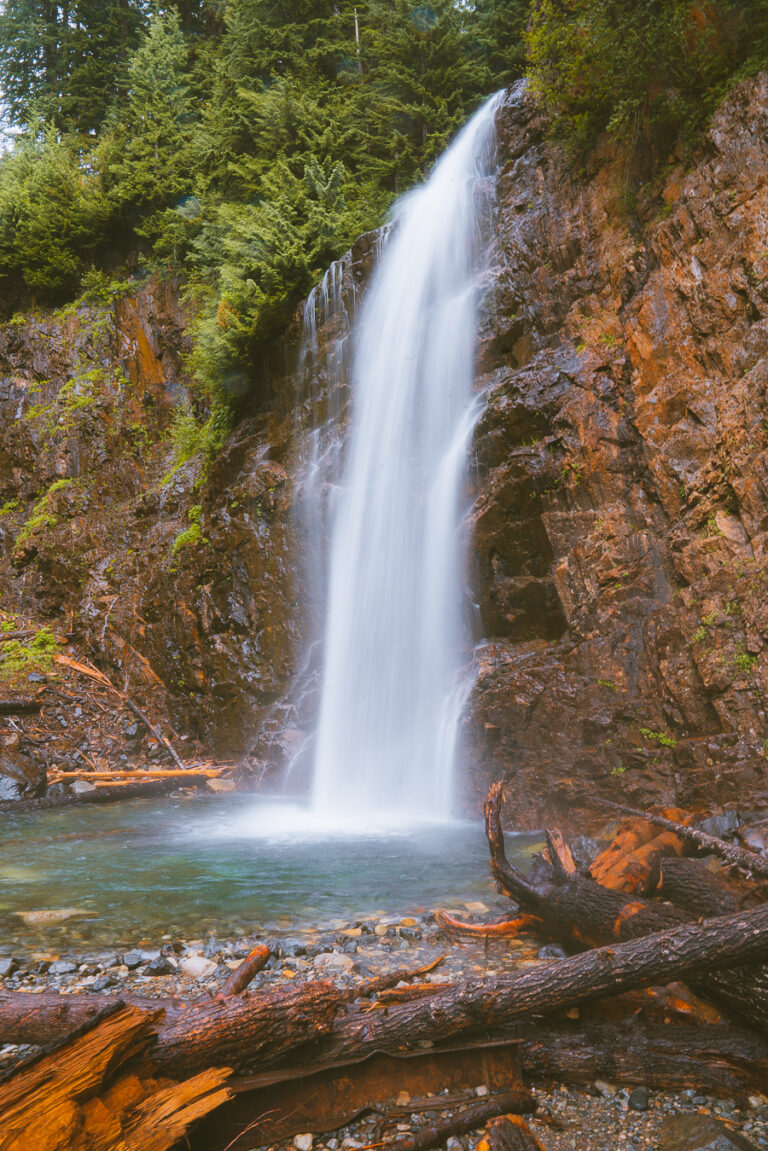 17 Breathtaking Easy Hikes In Washington State - The Wandering Queen