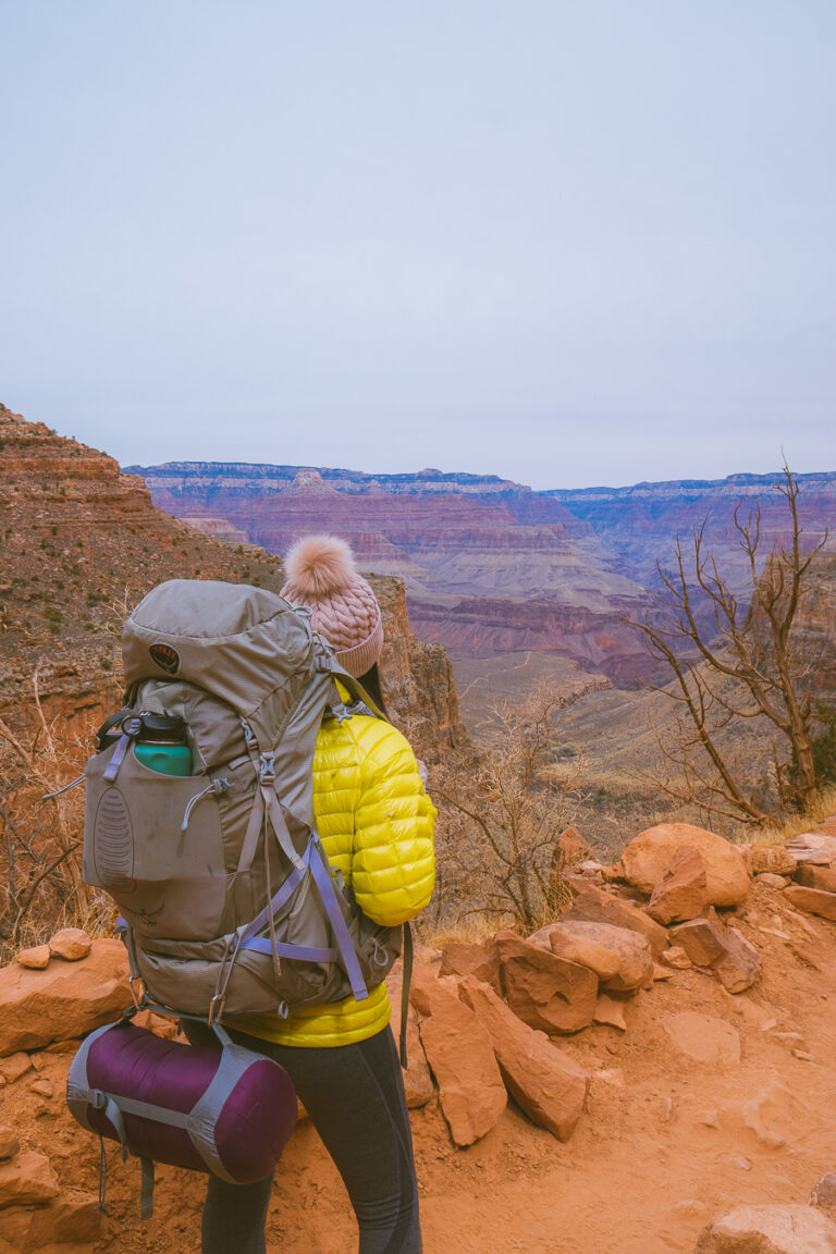 What to Wear Hiking: 10 Essentials to Pack