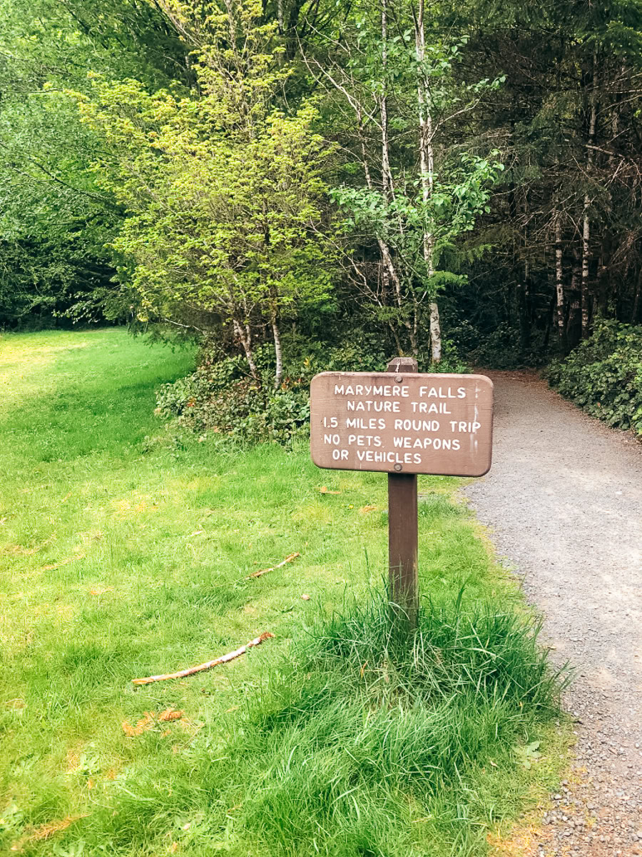 Mount Storm King Hike