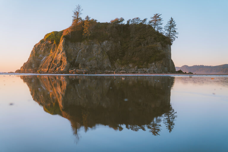 A Dreamy Guide to Ruby Beach in Olympic National Park, WA